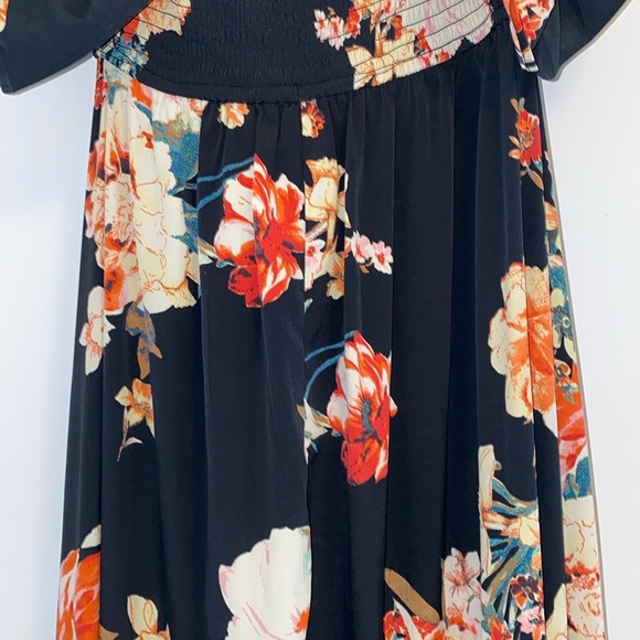 Revolve Floral Maxi Dress - Picture 12 of 13